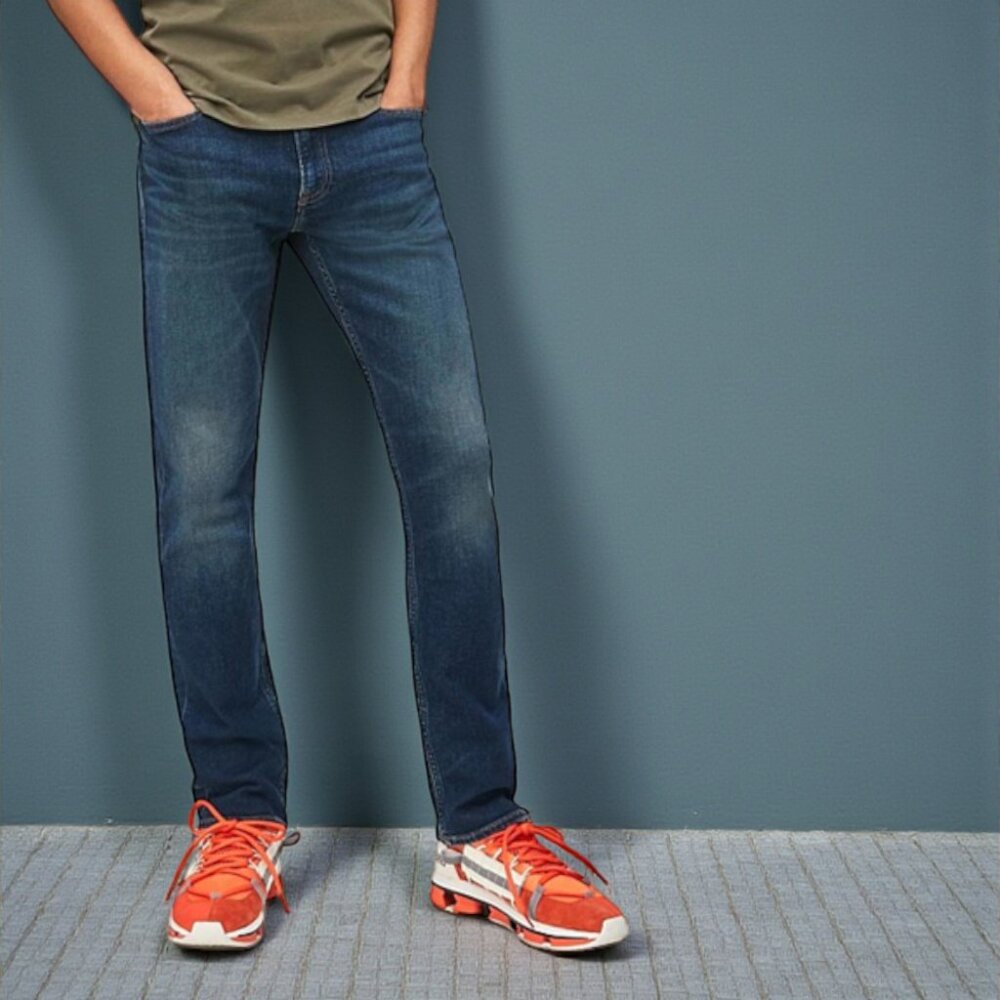 Calvin Klein  Straight Leg 36x32 Jeans